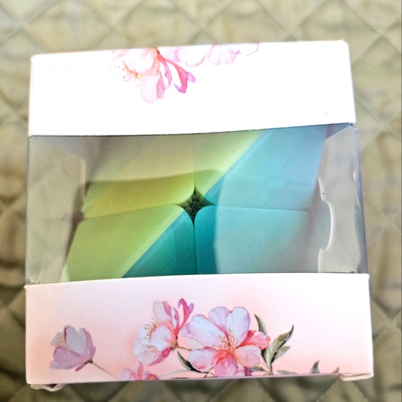 Puzzle Cube (and pyramid) 3 Pack - Picture 3 of 4